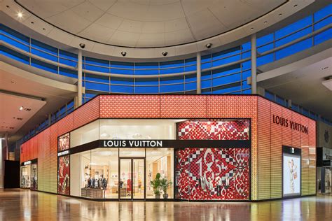 louis vuitton yokrdail|lv yorkdale.